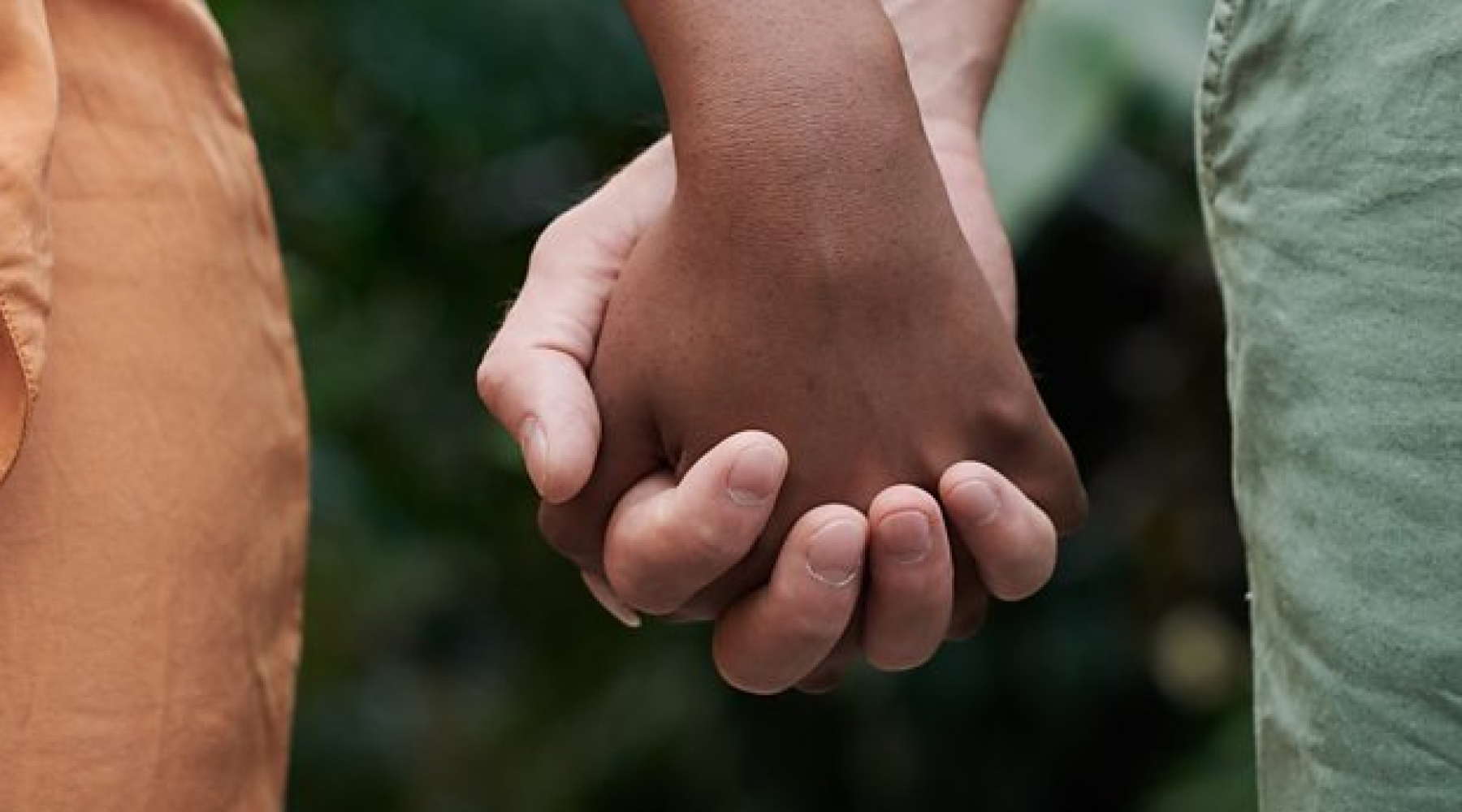 DatingNews.com: Satya Helps Singles Feel Comfortable in Their Skin While Dating